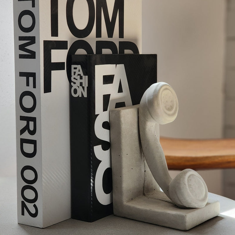 Phone bookends